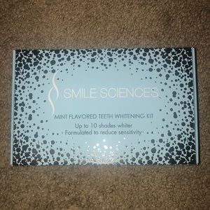 NEW!!!! Smile Sciences Teeth Whitening Kit